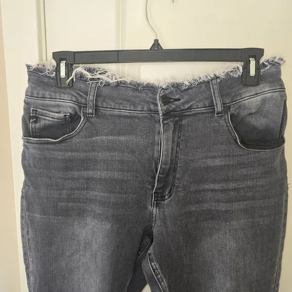 Maurices KanCan™ Black Wash Distressed Jeans – Size 18 - Picture 2 of 10
